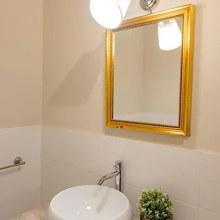 The View - Dolcevite 4*