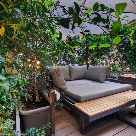 The View - Dolcevite Affittacamere 4*