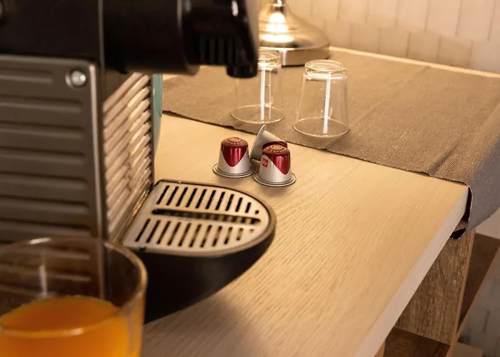 The View - Dolcevite Roma